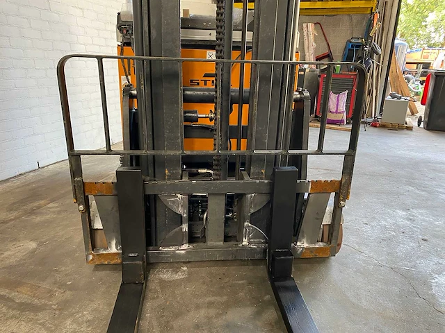 Still - fm-x17 - reach truck - afbeelding 10 van  13