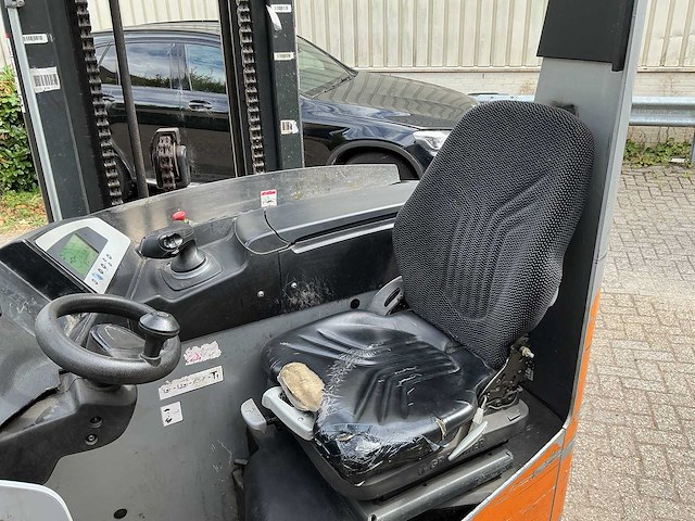 Still - fmx-12 - reach forklift - 2017 - afbeelding 10 van  11