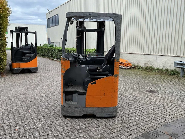 Still - fmx-14 - reachheftruck - 2014 - afbeelding 4 van  9