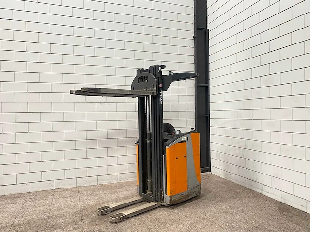 Still - fv-x12 - stapelaar - afbeelding 8 van  15