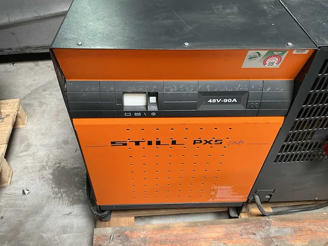 Still - px5 48v 90a - acculaders - afbeelding 1 van  2
