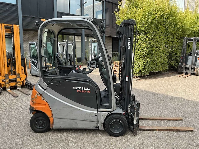 Still - rx20-16 - forklift trucks - 2012 - afbeelding 9 van  12