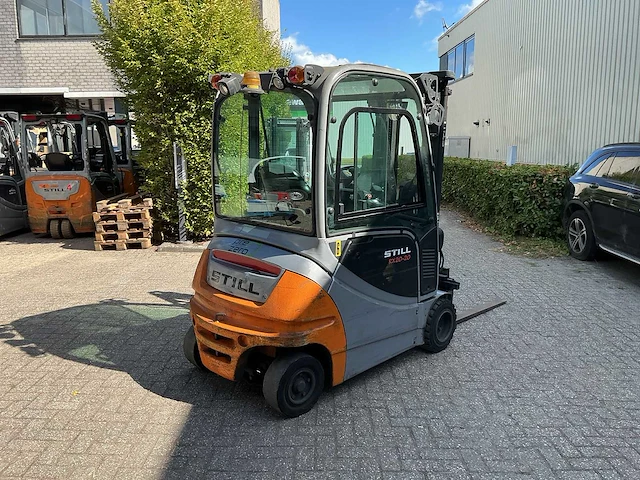 Still - rx20-20 - forklift trucks - 2015 - afbeelding 8 van  12
