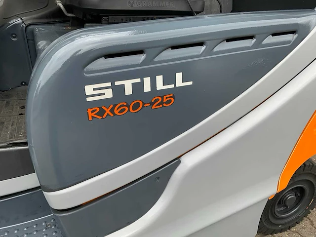 Still - rx60-25 - vorkheftruck triple mast - afbeelding 31 van  40