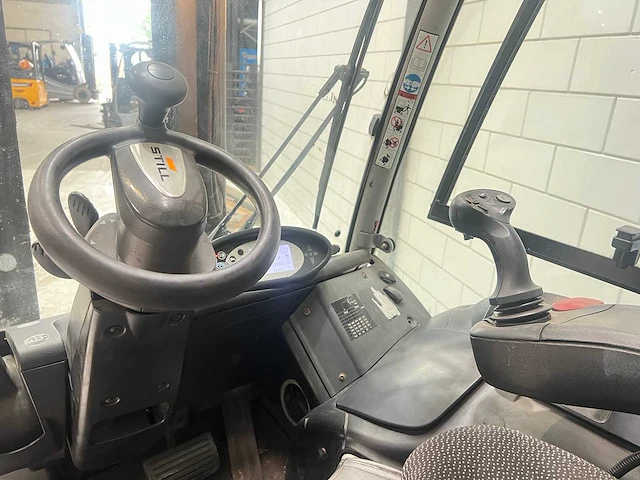 Still - rx60-30 - forklift trucks - 2014 - afbeelding 8 van  16