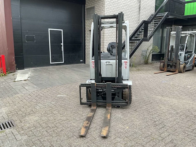 Still - rx60-30 - forklift trucks - 2016 - afbeelding 9 van  11