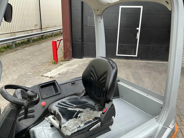 Still - rx60-30 - forklift trucks - 2016 - afbeelding 11 van  11