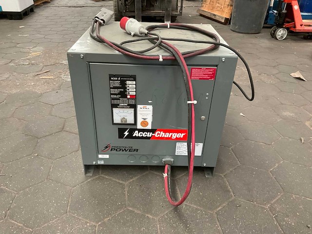 Still 880c3-18 acculader - afbeelding 2 van  8