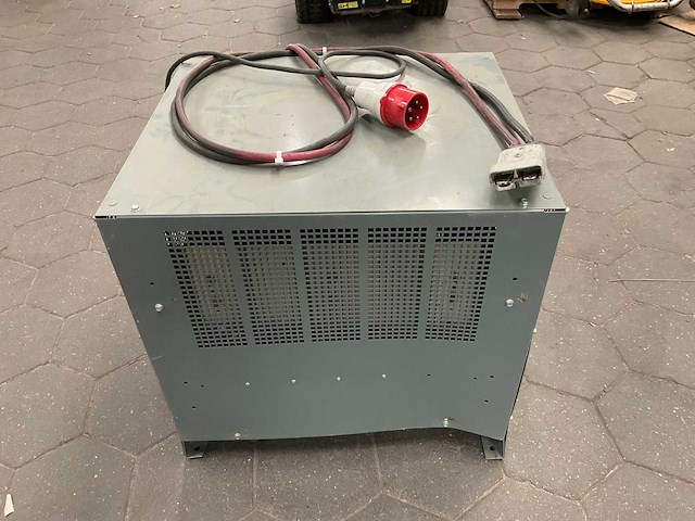 Still 880c3-18 acculader - afbeelding 4 van  8