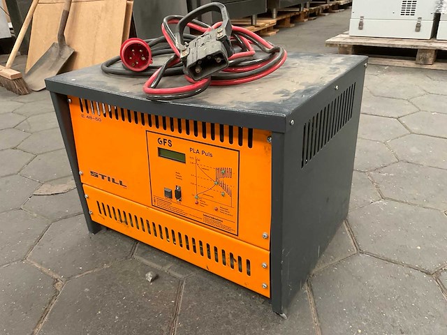 Still e48-50 acculader - afbeelding 1 van  6