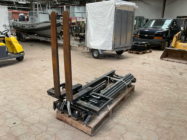 Still r20/18/20 heftruck mast met lepels - afbeelding 4 van  6