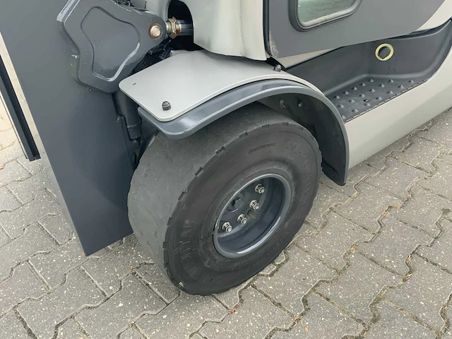 Still rx70-35h hybride vorkheftruck - afbeelding 27 van  36