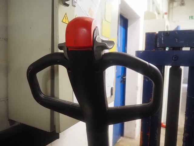 Still - afbeelding 7 van  9