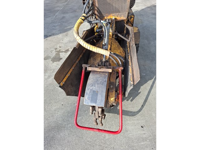 Stobbenfrees, vermeer, sc 410, 1997 - afbeelding 20 van  24