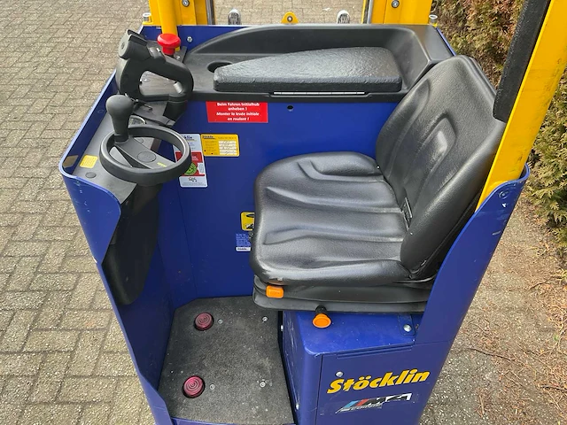 Stöcklin - 2017 - efi 1600 - zitstapelaar + lader - afbeelding 27 van  32