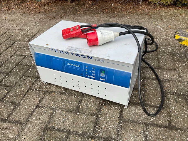 Stöcklin - 2017 - efi 1600 - zitstapelaar + lader - afbeelding 31 van  32
