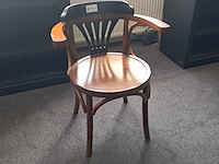 Stoel met armleuningen authentic models, hout - afbeelding 1 van  3