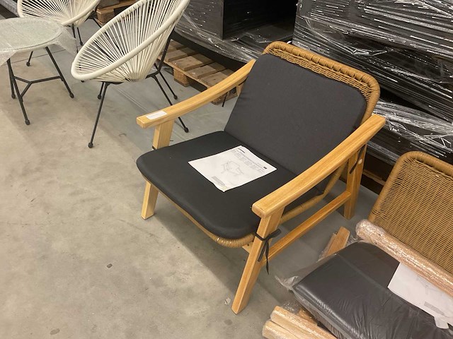 Stoel - afbeelding 1 van  3