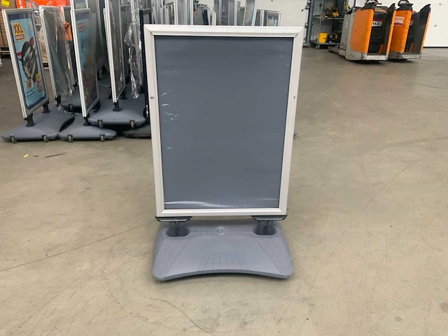 Stoepbord 550x700x1160mm (10x) - afbeelding 2 van  9