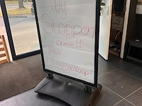 Stoepbord, gebruikt - afbeelding 1 van  3