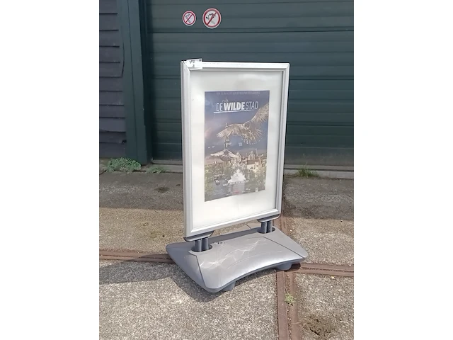 Stoepbord met kliklijst - afbeelding 1 van  4
