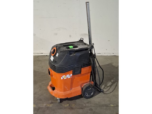 Stof-/waterzuiger - 45l - 230v kärcher, nt40/1 tact l, bouwjaar 2020 - afbeelding 1 van  6