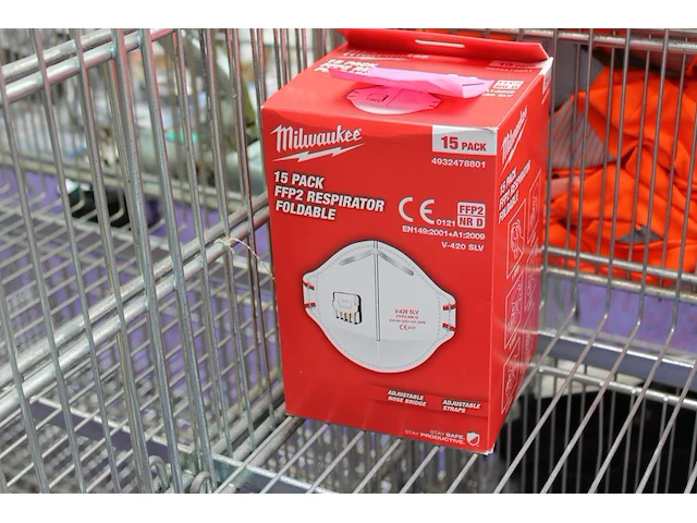 Stofmaskers milwaukee ffp2. excl. draadmand - afbeelding 1 van  2