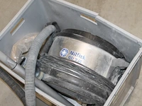 Stofzuiger nilfisk gd 930 in kunststof krat. - afbeelding 2 van  2