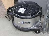 Stofzuiger nilfisk gd930 in kunststof krat. - afbeelding 2 van  2