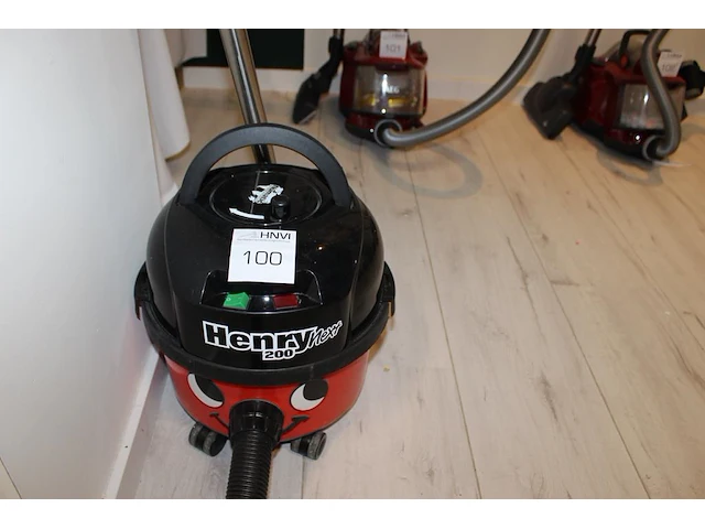 Stofzuiger numatic henri 200. - afbeelding 2 van  3
