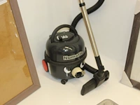 Stofzuiger numatic slangkoppeling defect. - afbeelding 1 van  2