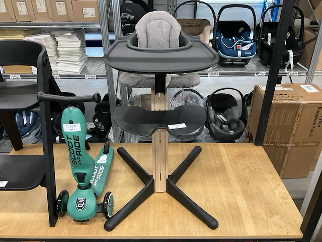 Stokke nomi kinderstoel - afbeelding 1 van  3