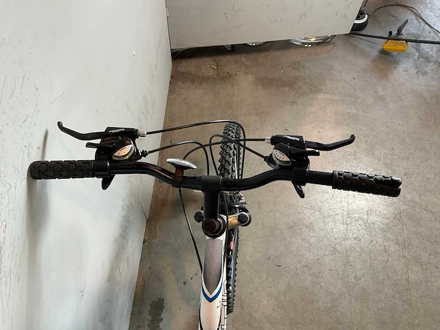 Stokvis castello mountainbike - afbeelding 6 van  9