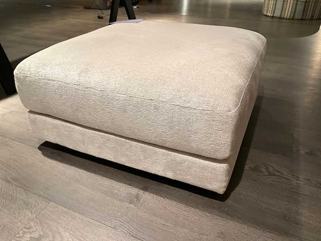 Stone poef - afbeelding 1 van  7