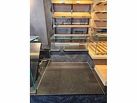 Stooff interior - 2020 - complete bakkerij winkelinrichting - afbeelding 3 van  21
