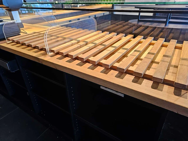 Stooff interior - 2020 - complete bakkerij winkelinrichting - afbeelding 8 van  21