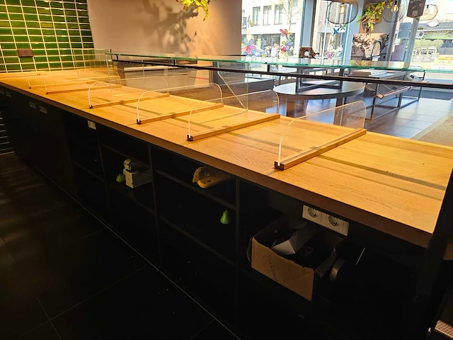Stooff interior - 2020 - complete bakkerij winkelinrichting - afbeelding 9 van  21