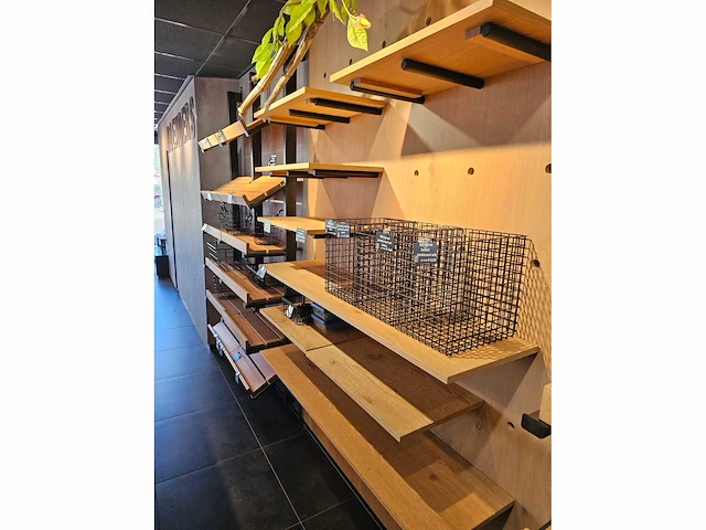 Stooff interior - 2020 - complete bakkerij winkelinrichting - afbeelding 14 van  21