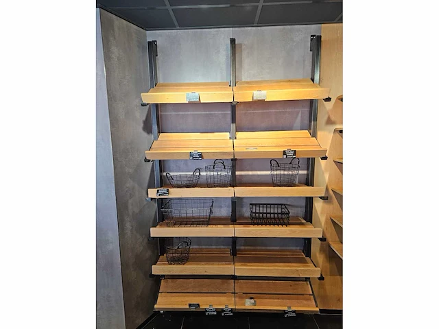 Stooff interior - 2020 - complete bakkerij winkelinrichting - afbeelding 18 van  21