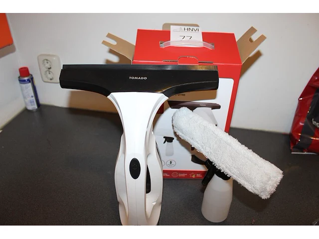 Stoomruitenreiniger tomado twc3701w. - afbeelding 1 van  4