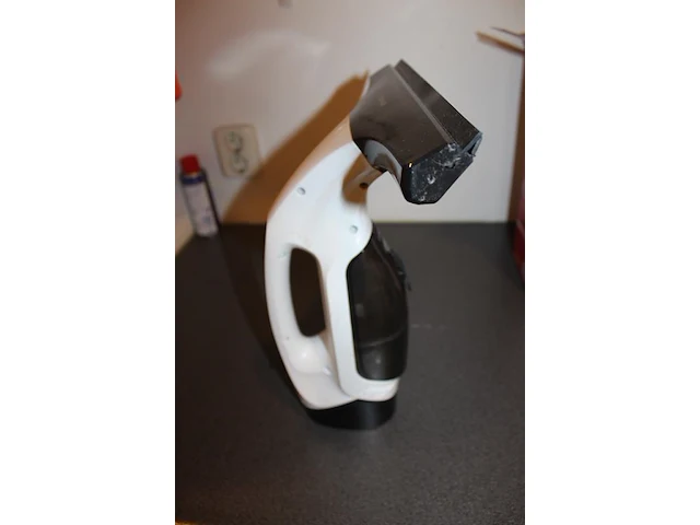 Stoomruitenreiniger tomado twc3701w. - afbeelding 2 van  4