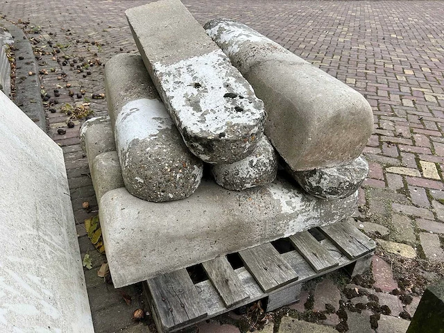 Stootband - varkensrug - betontegel (9x) - afbeelding 3 van  5