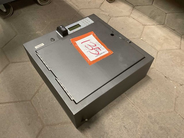 Storage cabinet - afbeelding 1 van  6