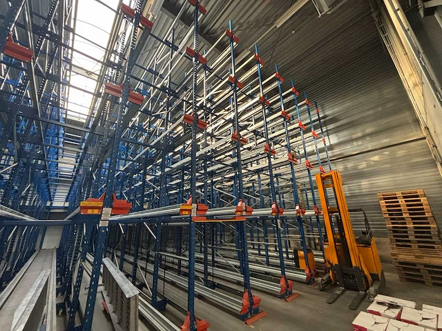 Storax - shuttle stelling 935 europallet plaatsen - afbeelding 2 van  5