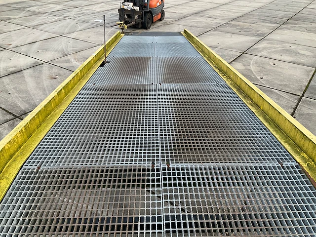 Storax 10000 kg laadbrug - afbeelding 3 van  11
