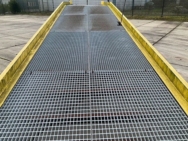 Storax 10000 kg laadbrug - afbeelding 11 van  11
