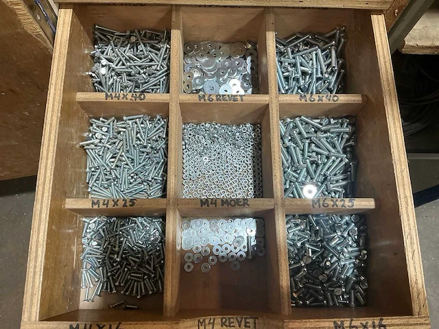 Stork megabox gereedschapswagen - afbeelding 4 van  20