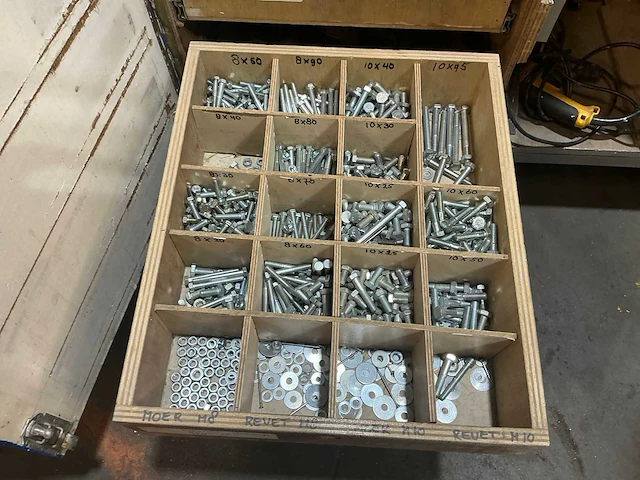 Stork megabox gereedschapswagen - afbeelding 11 van  20