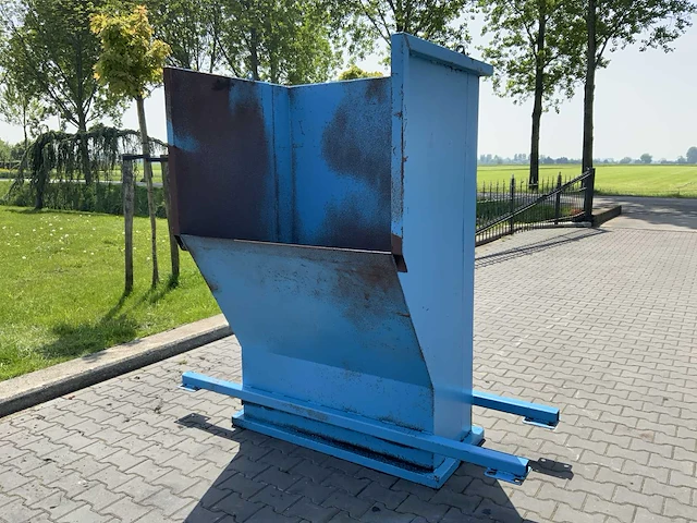 Storttrechter - afbeelding 1 van  6