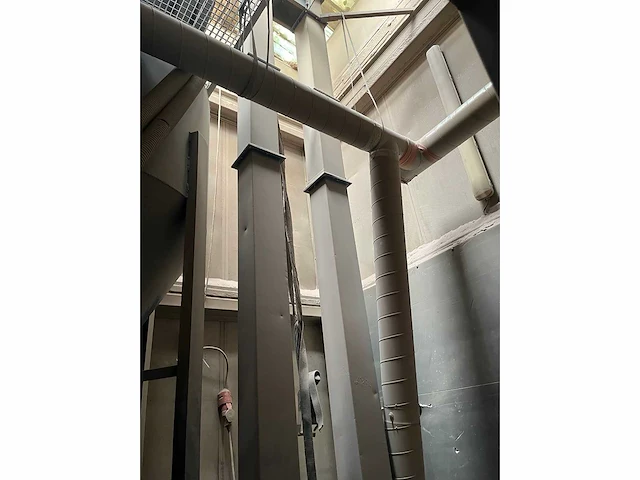 Straalcabine 9,5m x 9,5m x 5m - afbeelding 6 van  14